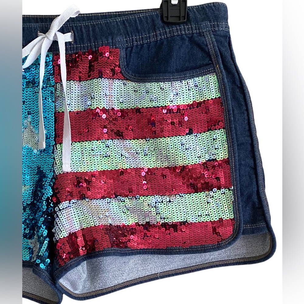 JUICY COUTURE American Flag Sequins Patriotic July 4th Bling Denim Shorts Size L - Picture 3 of 9